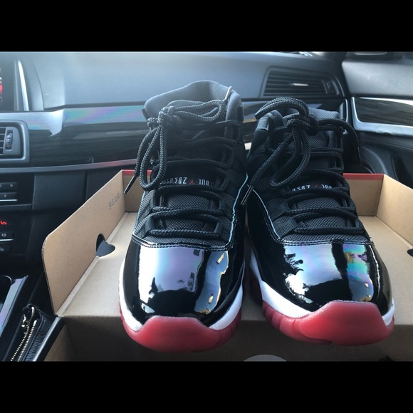Jordan Shoes - Jordon 11s breed brand new